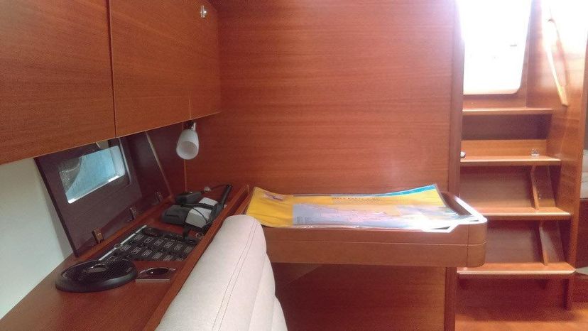Dufour Yachts 350 Spinaker