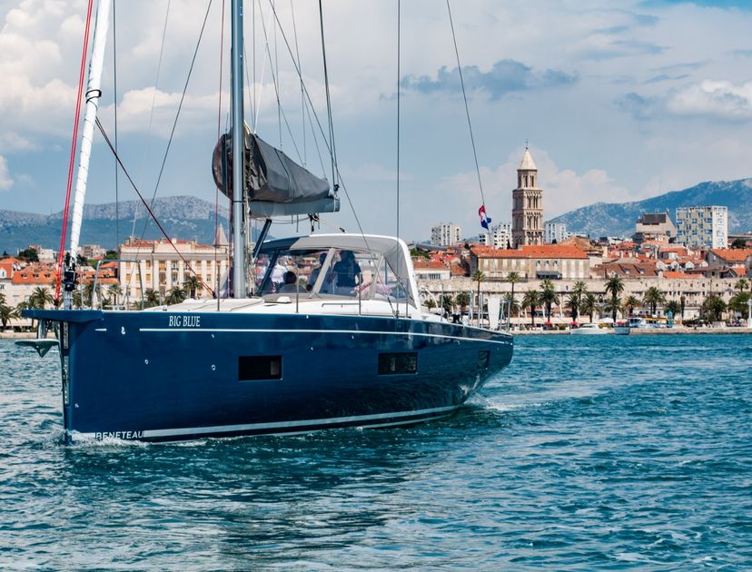 Beneteau OCEANIS YACHT 54 BIG BLUE