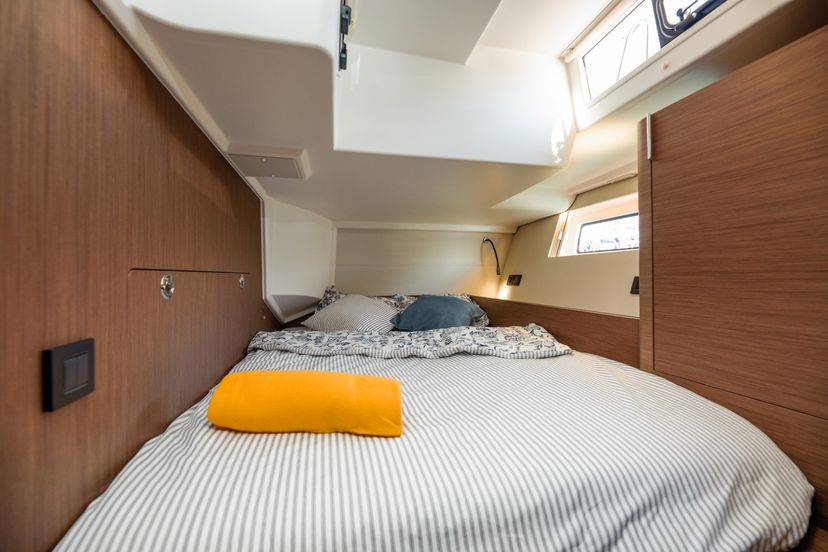 Beneteau OCEANIS YACHT 54 BIG BLUE