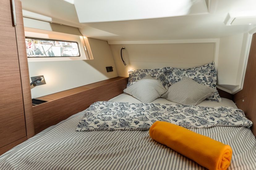 Beneteau OCEANIS YACHT 54 BIG BLUE