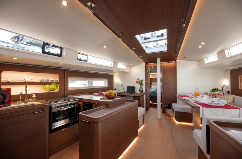 Beneteau OCEANIS YACHT 54 BIG BLUE