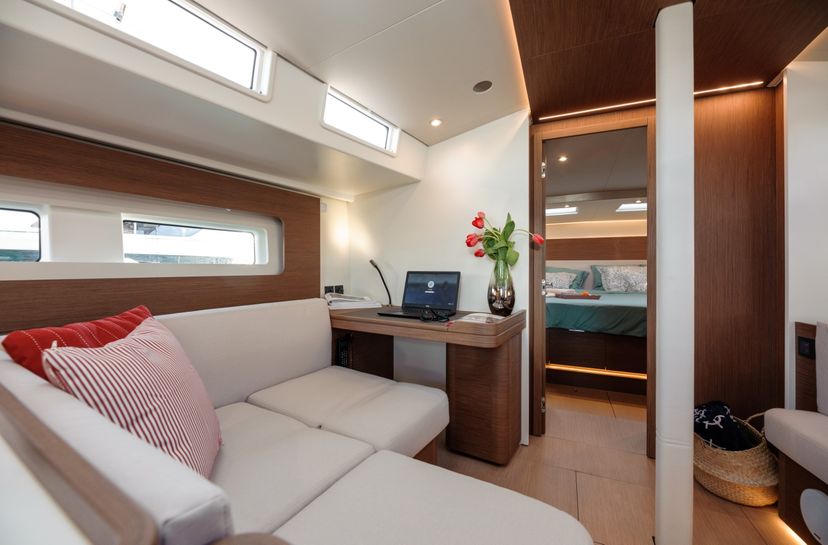 Beneteau OCEANIS YACHT 54 BIG BLUE