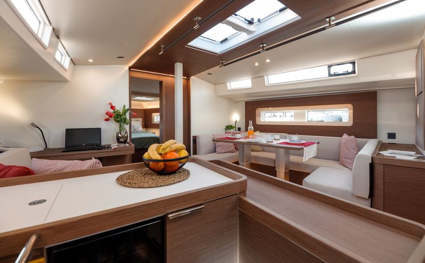 Beneteau OCEANIS YACHT 54 BIG BLUE