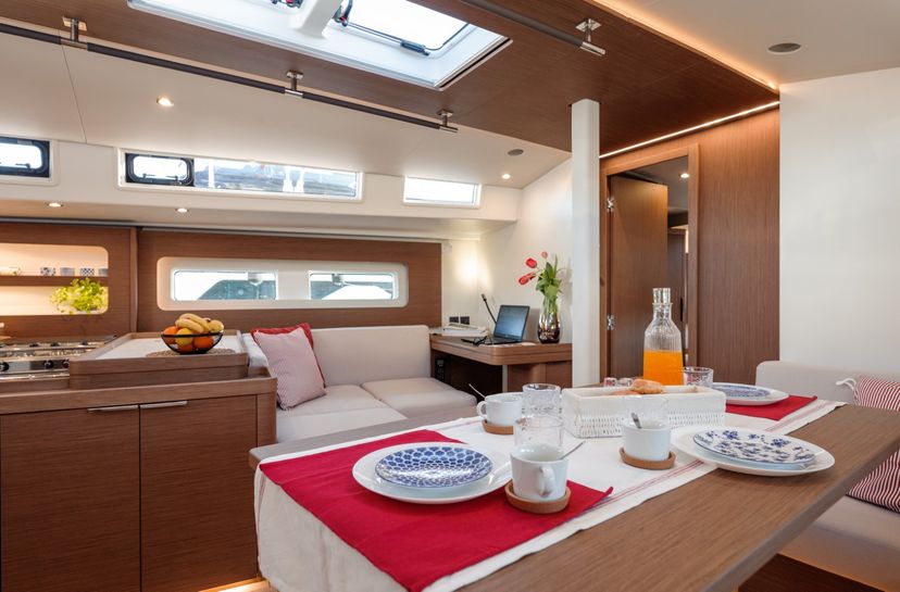 Beneteau OCEANIS YACHT 54 BIG BLUE