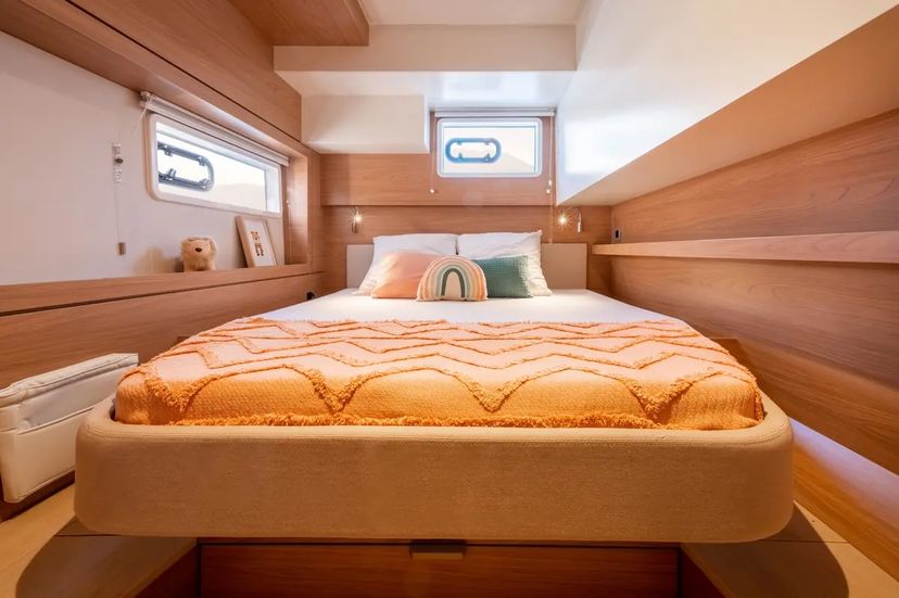 Bali Catamarans 4.4 Romar One