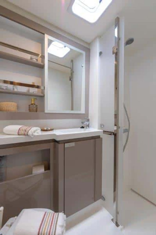 Fountaine Pajot 45 Christina