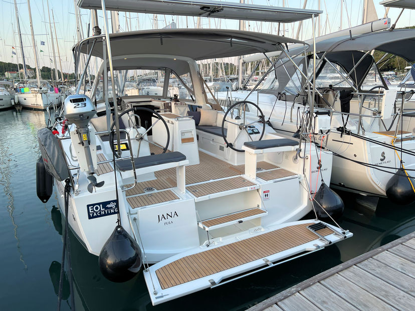Beneteau 38 Jana