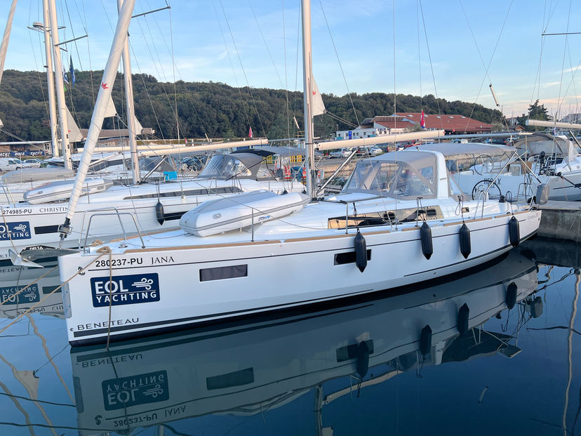 Beneteau 38 Jana