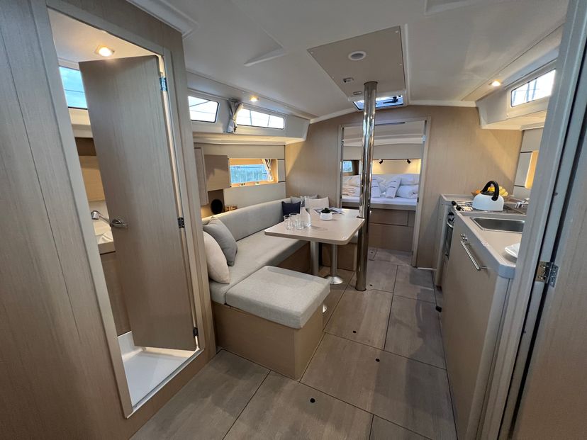 Beneteau 38 Jana