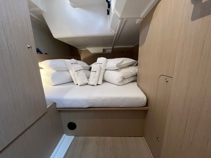 Beneteau 38 Jana