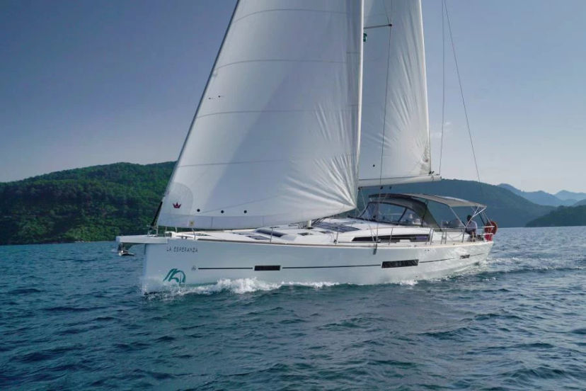 Dufour Yachts GRAND La Esperanza