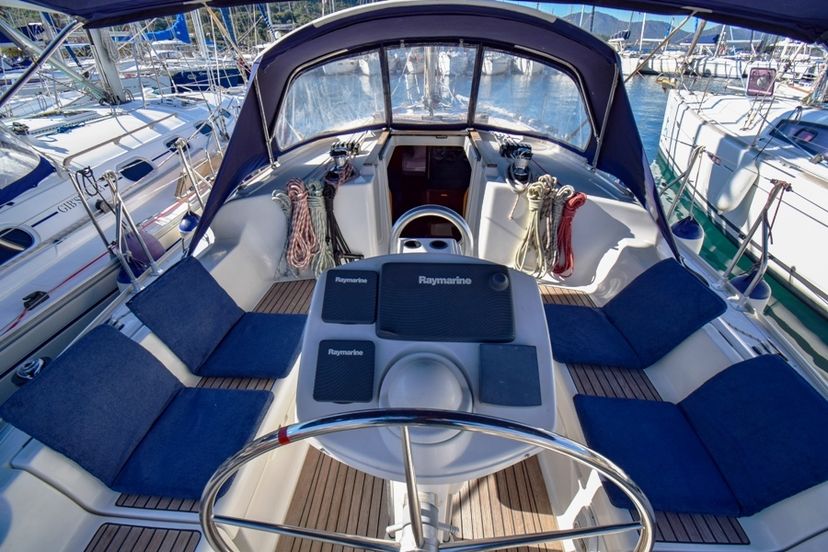 Jeanneau 37 Kacamak