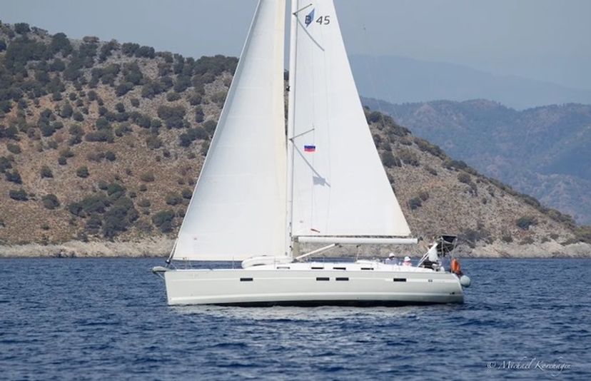 Bavaria Yachtbau 45 Shoogle