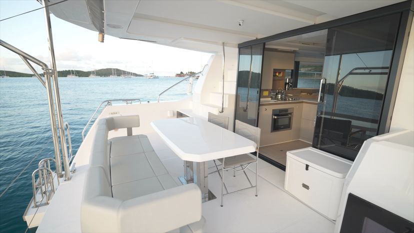 Leopard Yachts 40 Moorings 403 PC Exclusive