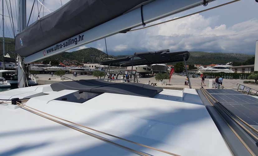 Fountaine Pajot 42 CRAZY DIAMOND