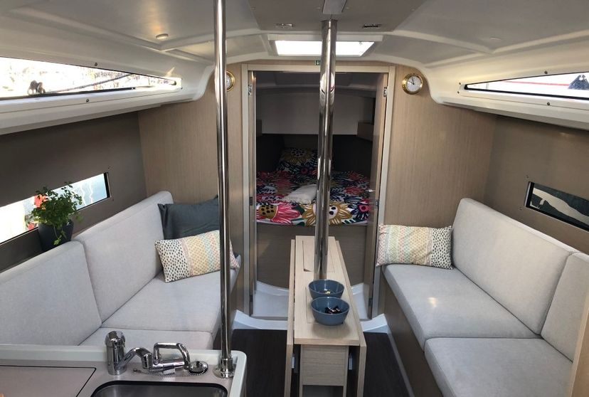 Beneteau OCEANIS 30.1 MOBULA ZERO