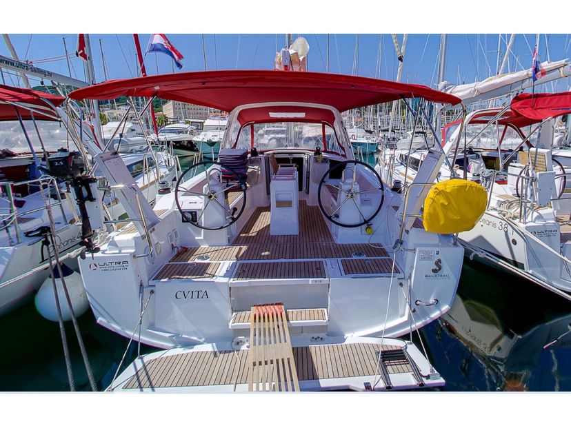 Beneteau 38 CVITA