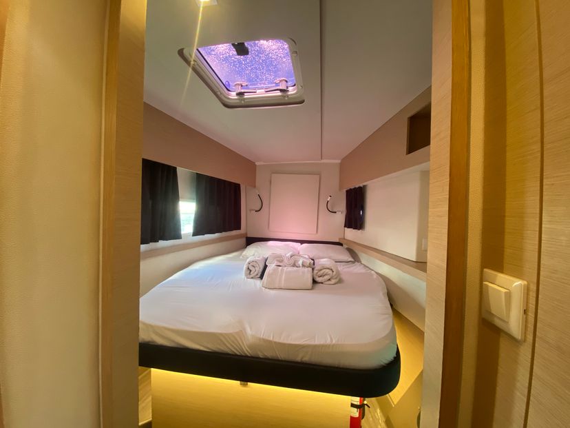 Fountaine Pajot 44 Peacemaker
