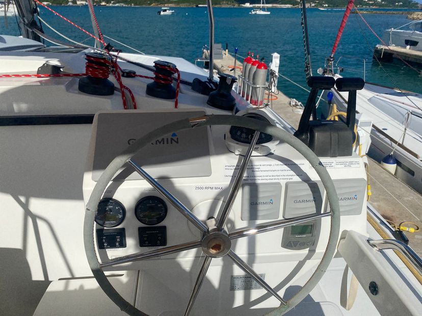 Fountaine Pajot 44 Peacemaker