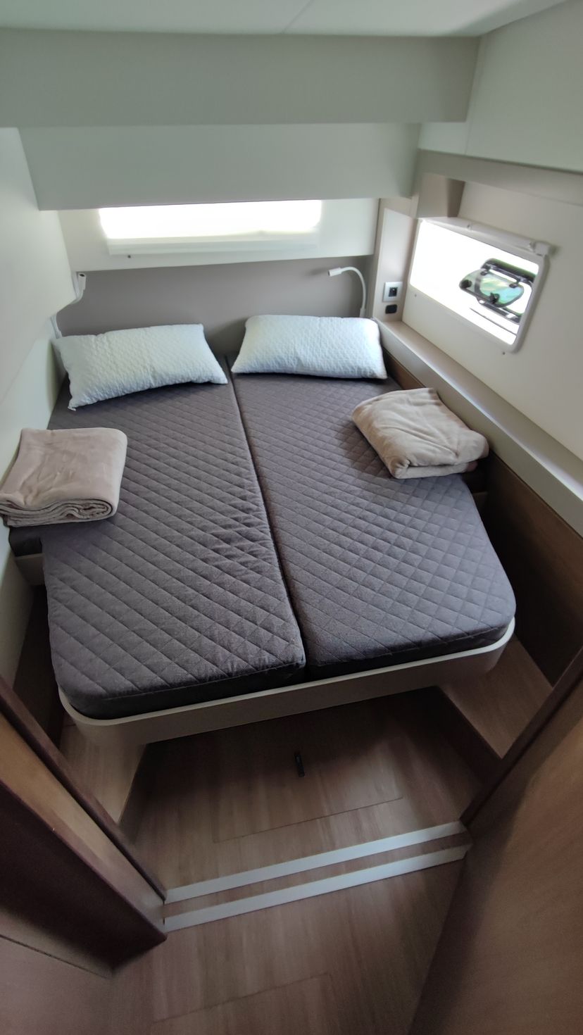 Bali Catamarans 4.2 SERENITY