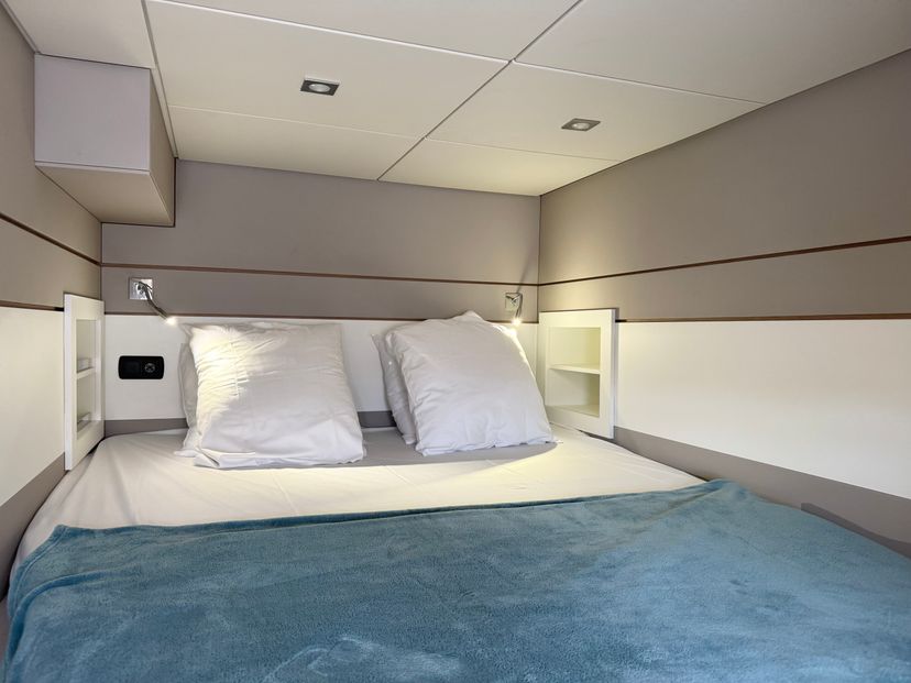 Aventura Catamarans Good luck