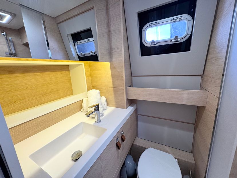 Aventura Catamarans Good luck