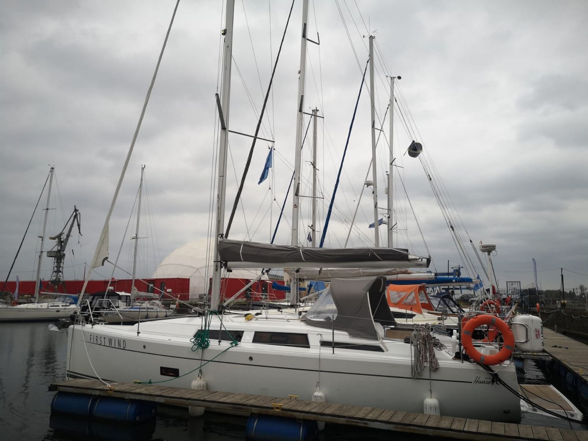 5710178490000106955_Hanse348_ext3.jpg