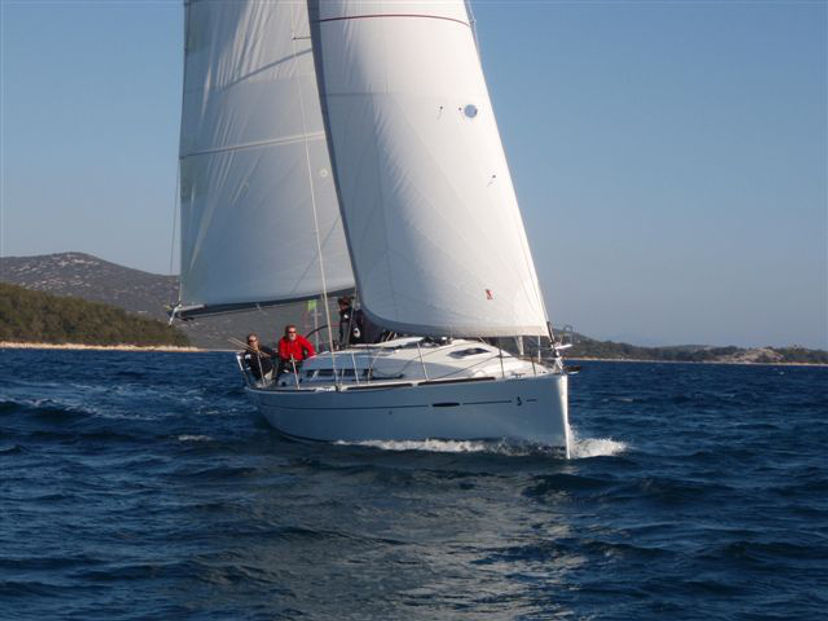 Beneteau FIRST 35 Aries