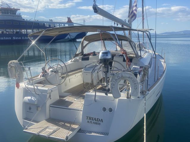 Jeanneau 43 Triada