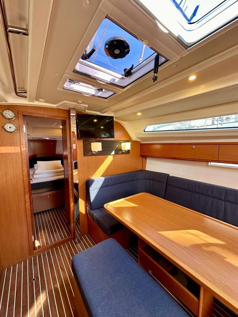 Bavaria Yachtbau CRUISER 41 Zubatac