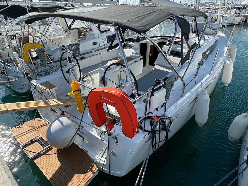 Beneteau 4.1 Arnie