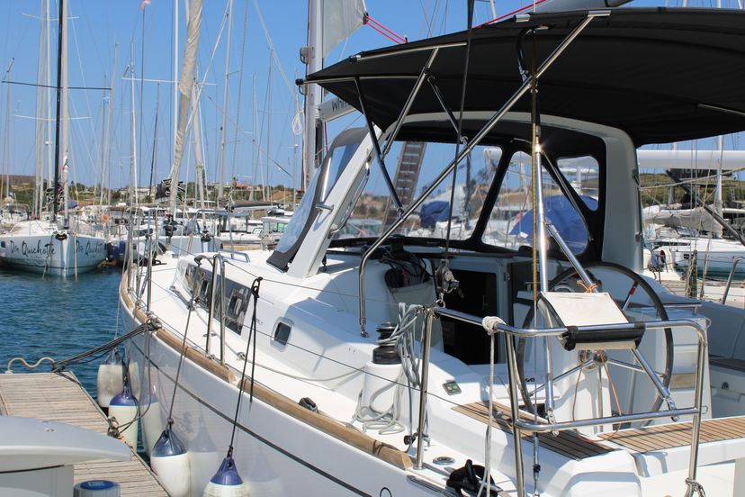 Beneteau 38 Zeus