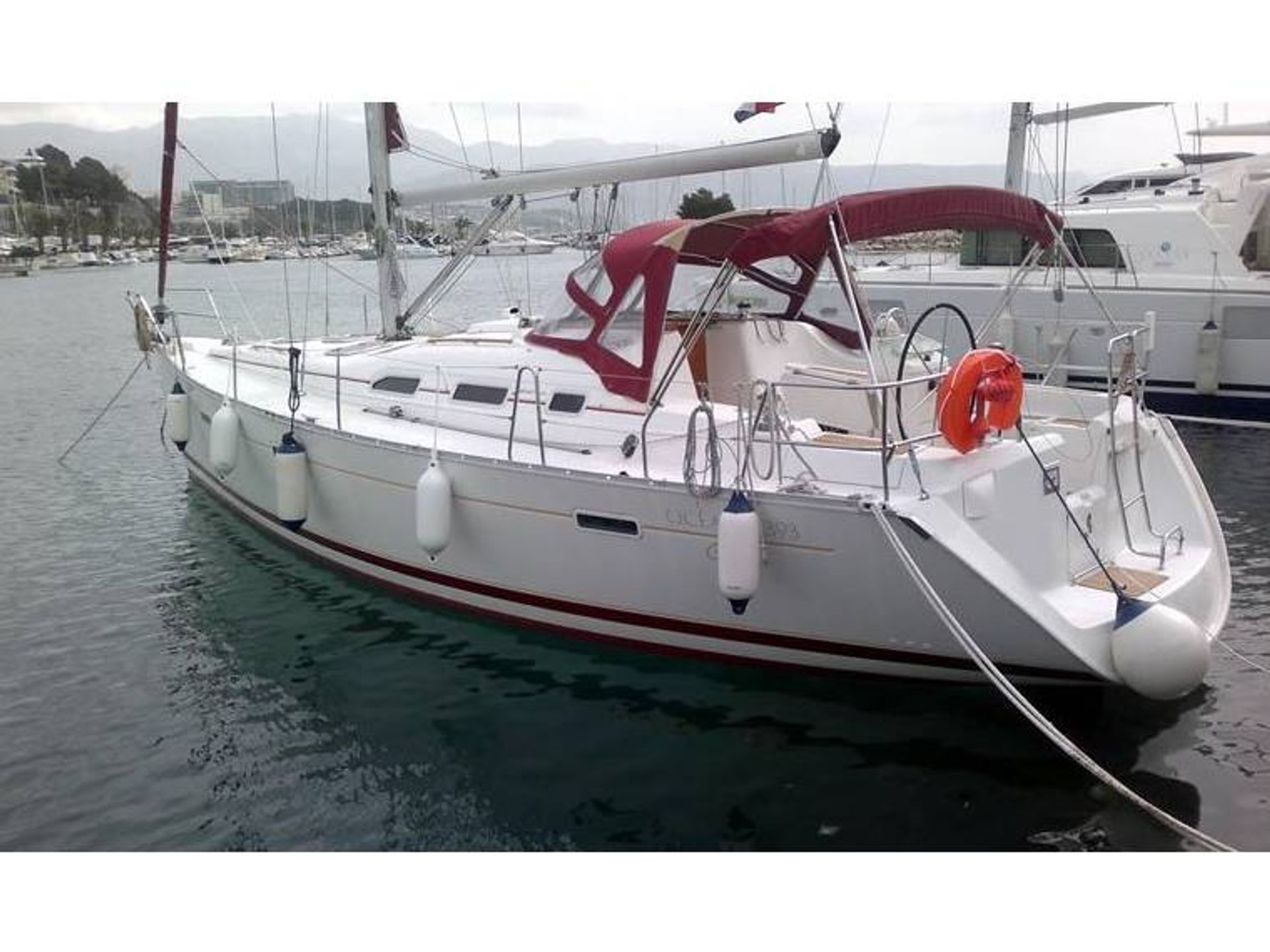 5809021227801254_beneteau-oceanis-393-clipper-.jpg