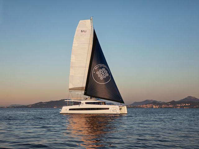Bali Catamarans CRAZY BABY TOO