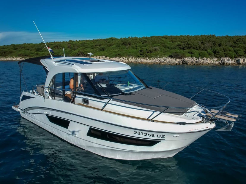 Beneteau ANTARES 9 M & N