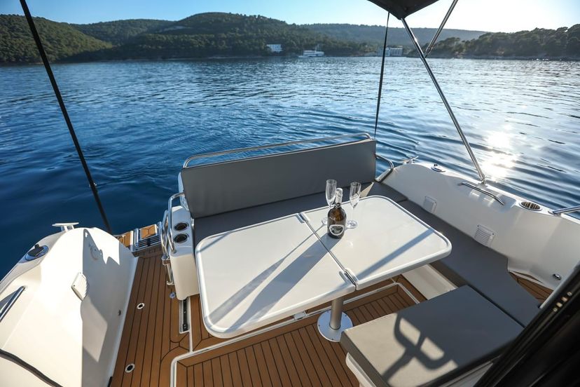 Beneteau ANTARES 9 M & N