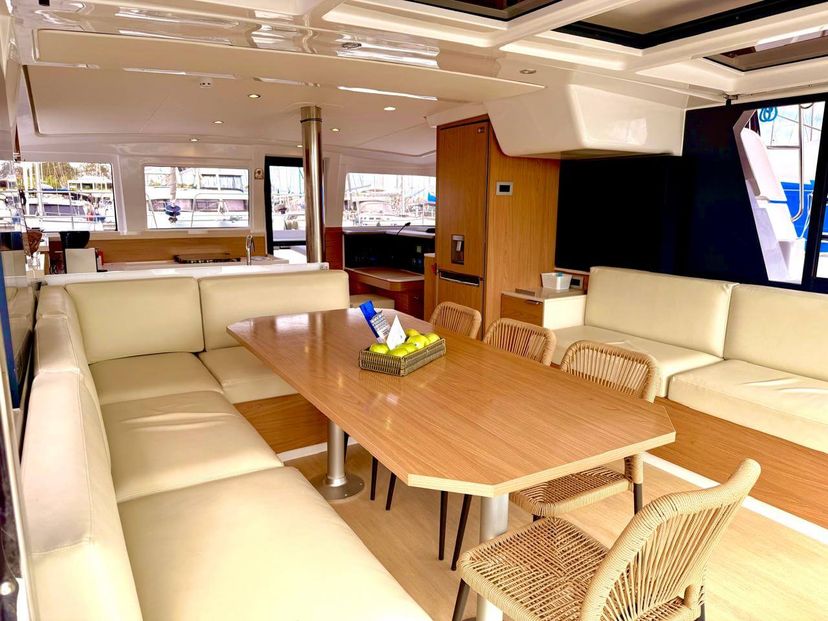 Bali Catamarans 4.2 Stelina II