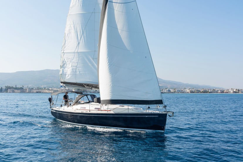 AD Boats 40 Vira