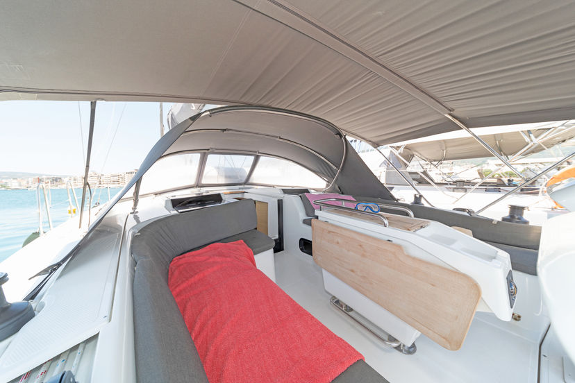 Hanse Yachts 45 Triton
