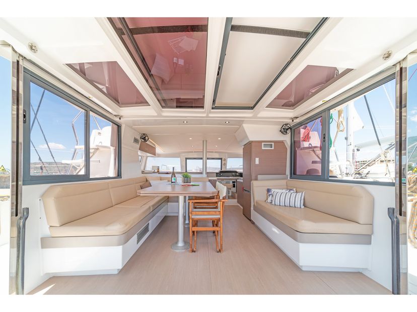 Bali Catamarans 4.1 Neusis