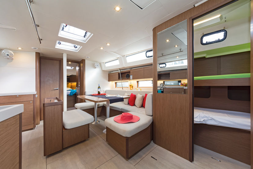 Beneteau OCEANIS 46.1 Salty Kiss