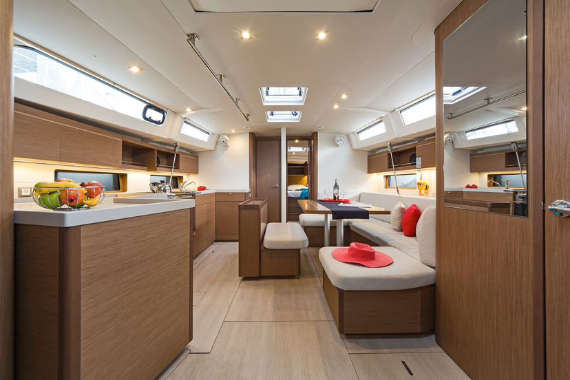 Beneteau OCEANIS 46.1 Rebekka Blue