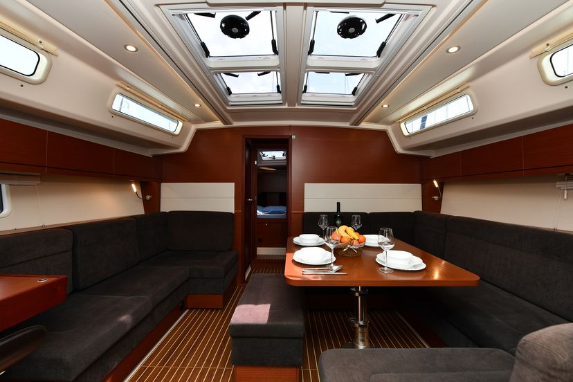 Hanse Yachts 45 SARISU