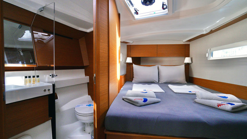 Jeanneau 410 Sail Me