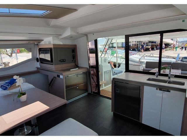 Fountaine Pajot 45 SUMMER FLOW
