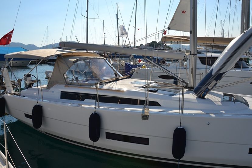 Dufour Yachts GRAND Cordelia