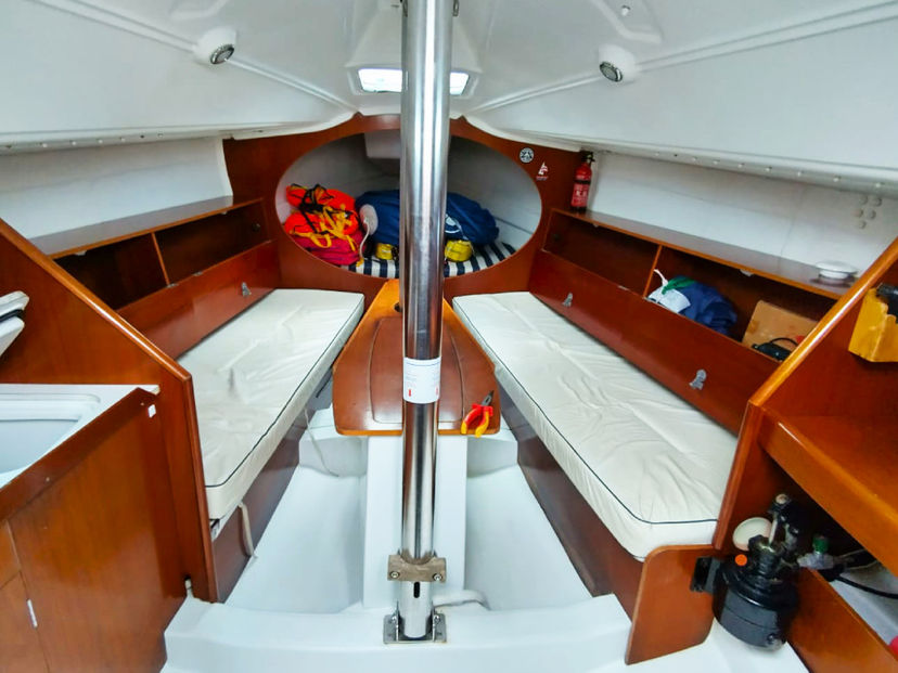 Beneteau FIRST 27.7 Flashe