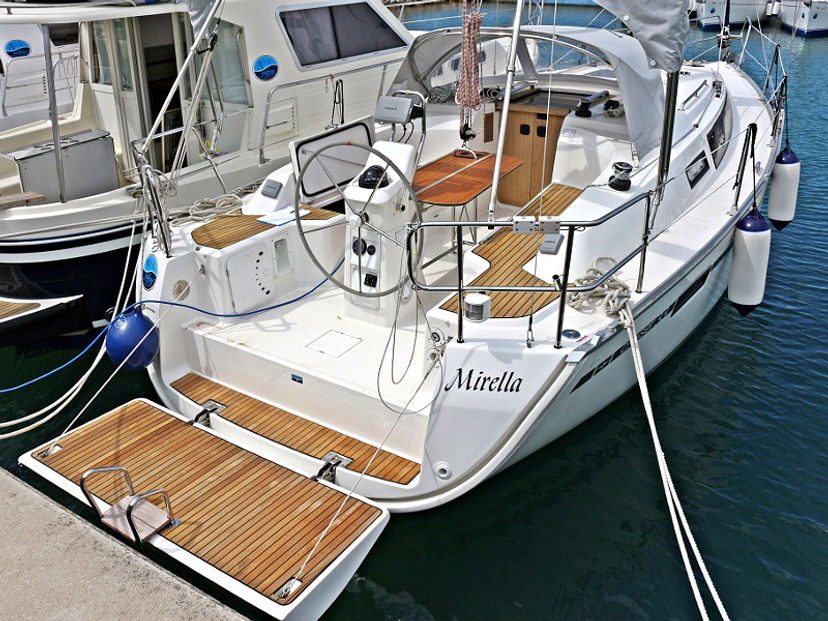 Bavaria Yachtbau CRUISER 33 MIRELLA