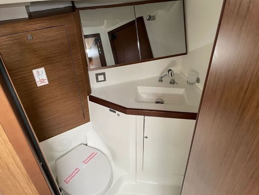 Beneteau OCEANIS 46.1 Filira