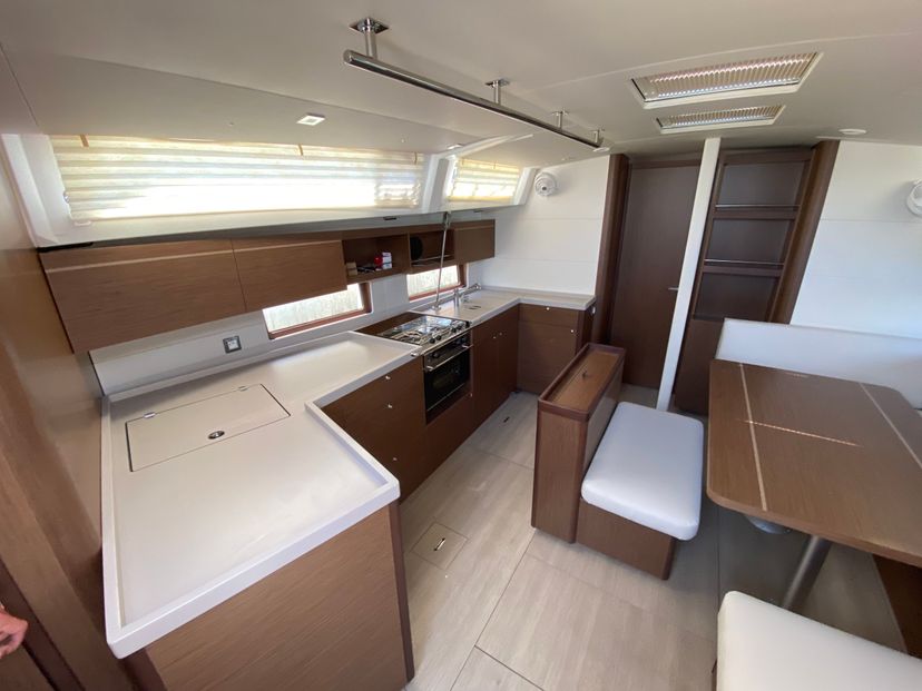 Beneteau OCEANIS 46.1 Dream Team
